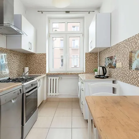 Przytulny 3city W Gdansku By Renters Apartament Gdańsk